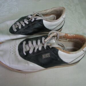 Vintage 80s Nike Shoes